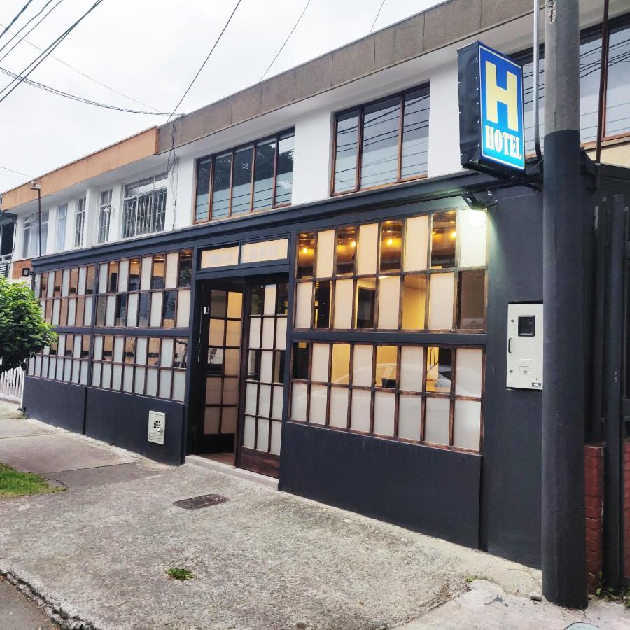 Hotel Kristal Ferial Bogota Exterior photo